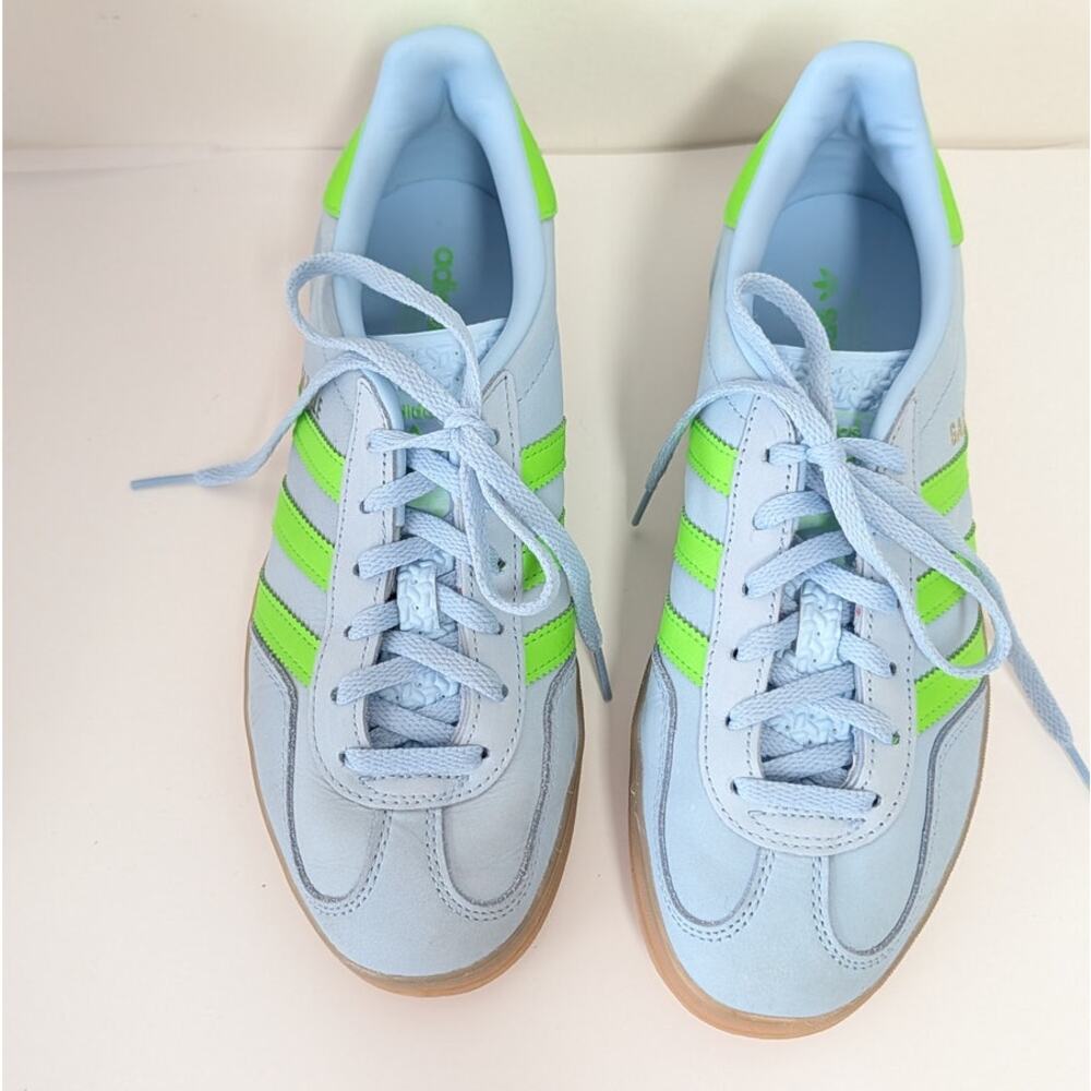Adidas Originals Gazelle Indoor Sneaker JI1372 Womens 7 Clear Sky Nubuck Low Top - Picture 2 of 7